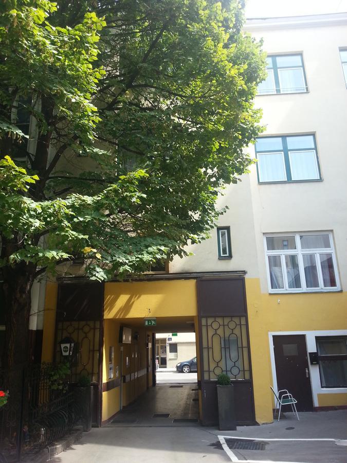 Appartement Hotel Marien-Hof Vienna Exterior photo